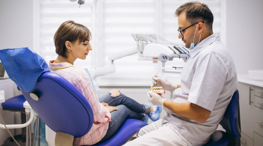 elegir una buena clínica dental con tratamientos de medicina estética