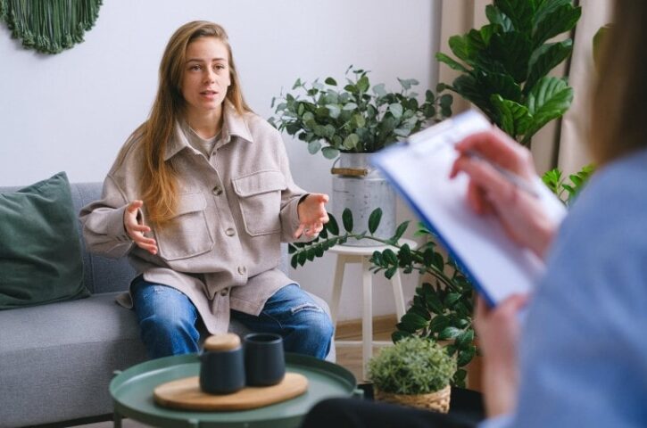 Importancia de la atención profesional para mejorar la salud emocional