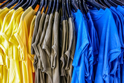 Camisetas básicas de colores